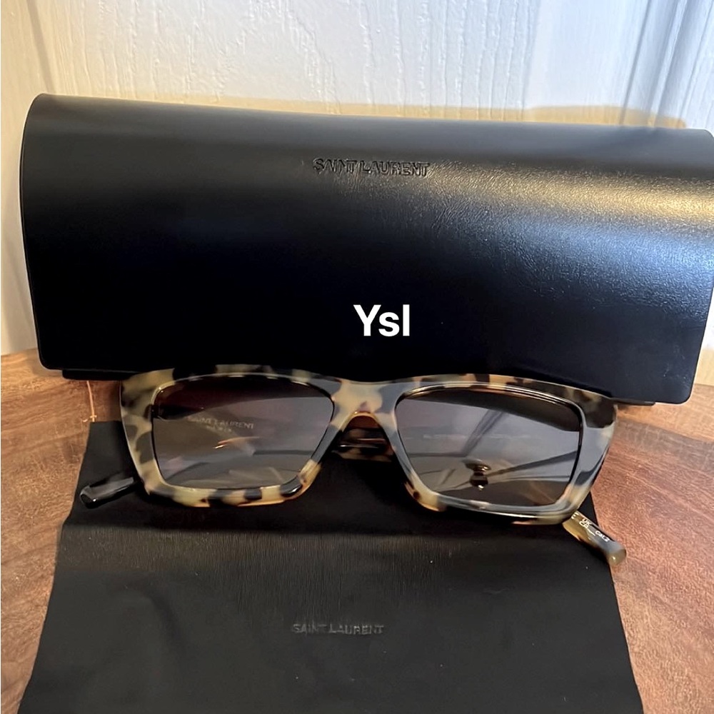 Sunglasses - Picture 1 of 1